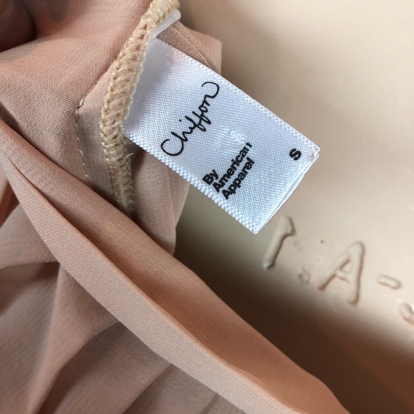 Chiffon by American Apparel pleated skirt - Picture 4 of 4